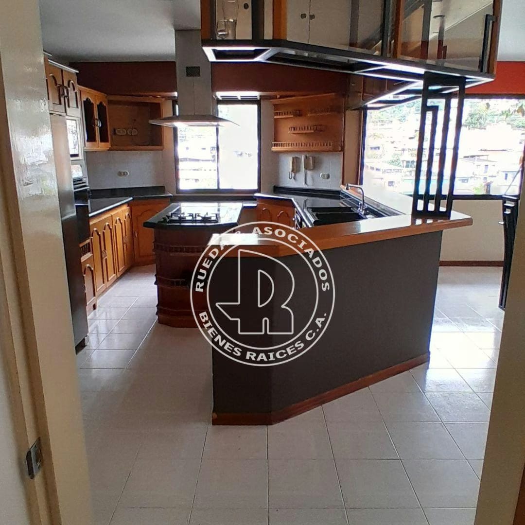 Apartamento en Alquiler - Res. Albricias - Mérida Estado Mérida