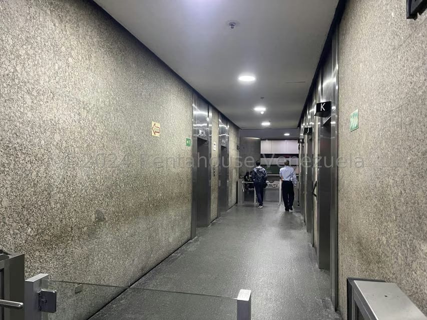Comercial (Local Comercial) en Venta en Prado Humboldt, Distrito Metropolitano - 31