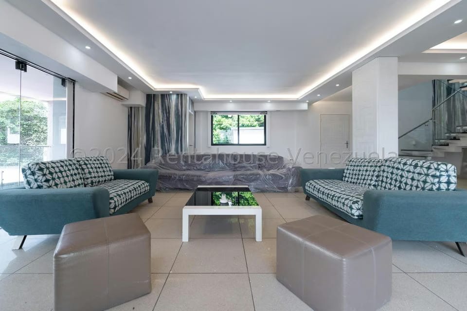 Casa (Duplex) en Venta en Colinas de Bello Monte, Distrito Metropolitano - 22