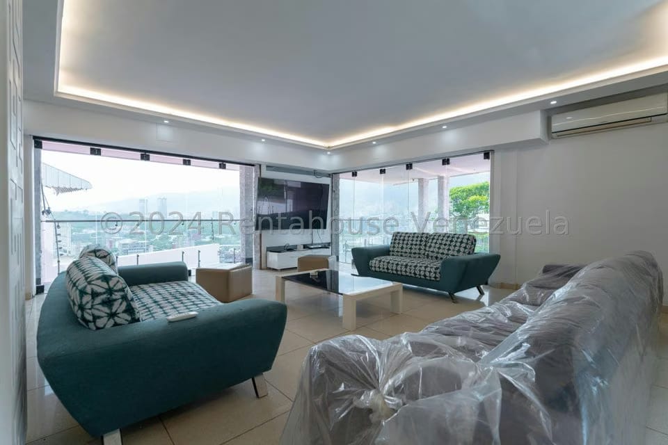 Casa (Duplex) en Venta en Colinas de Bello Monte, Distrito Metropolitano - 30