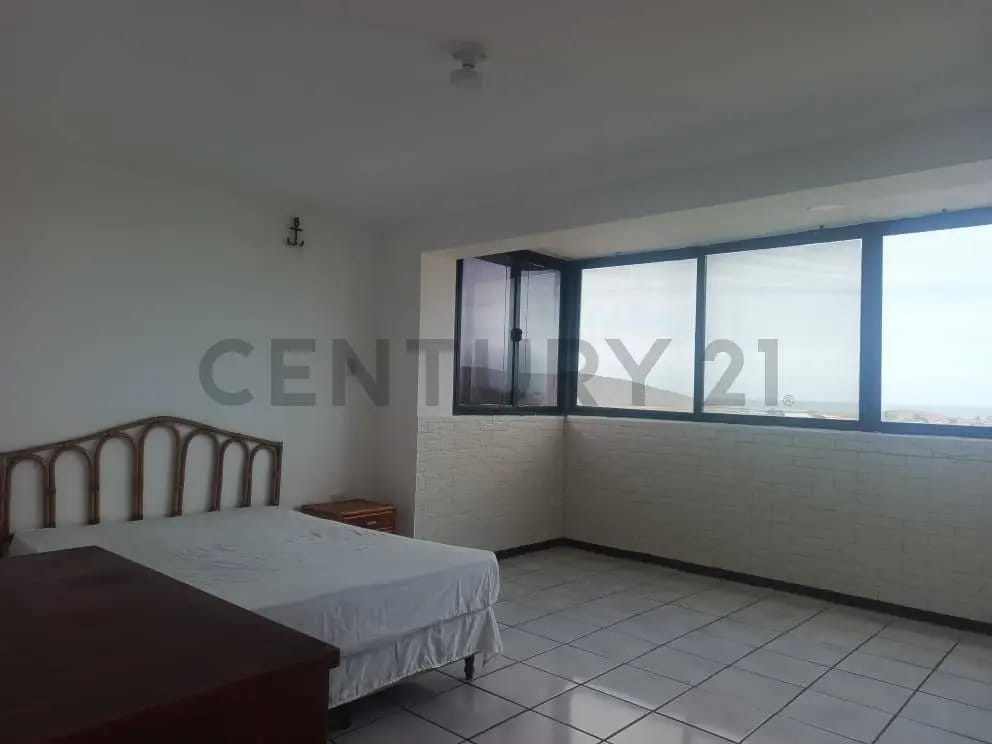 Penthouse con vista a la Bahia de Pampatar Isla de Margarita - 8