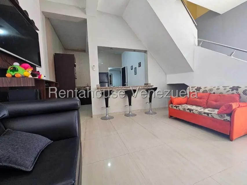 Casa (1 Nivel) en Alquiler en Centro, Falcon - 6