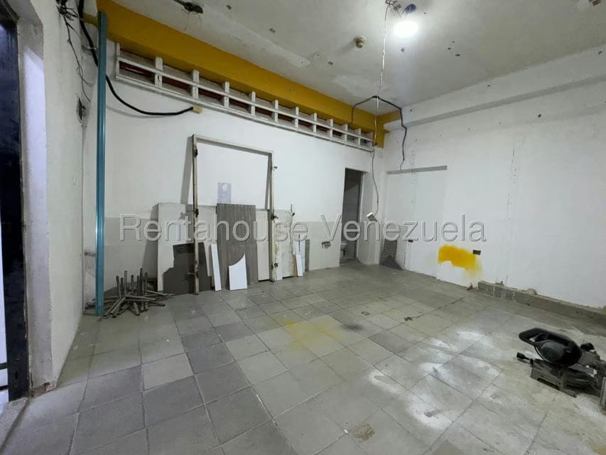Comercial (Local Comercial) en Alquiler en Catia, Distrito Metropolitano - 10