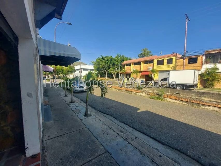 Comercial (Local Comercial) en Alquiler en Los Jarales, Carabobo - 3