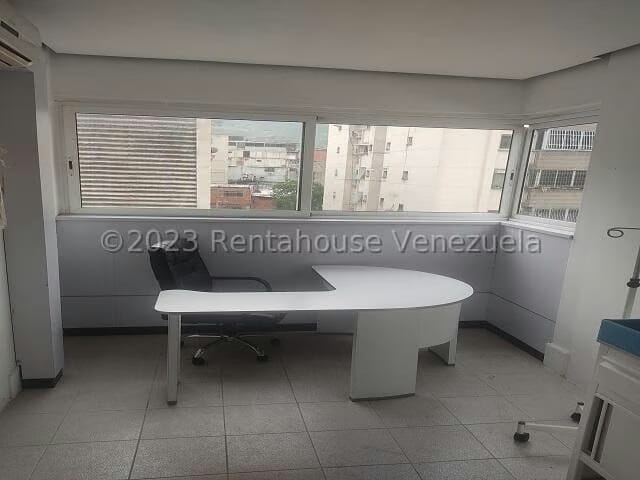 Comercial (Industrial) en Venta en Cementerio, Distrito Metropolitano - 12