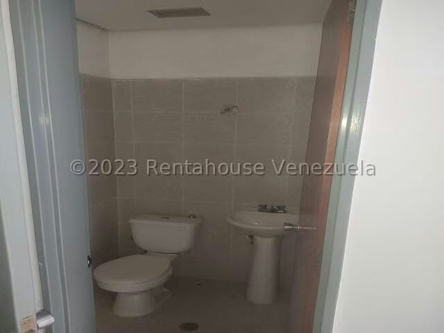 Comercial (Industrial) en Venta en Cementerio, Distrito Metropolitano - 15