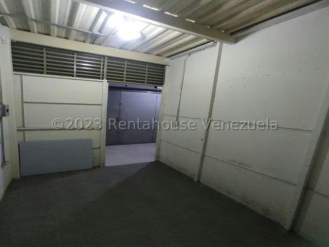 Comercial (Industrial) en Venta en Cementerio, Distrito Metropolitano - 17