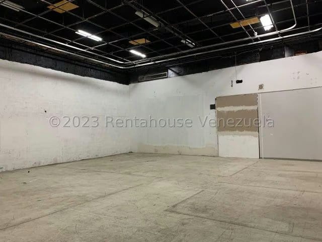 LOCAL COMERCIAL EN VENTA – YENNIEF ROJAS - 8