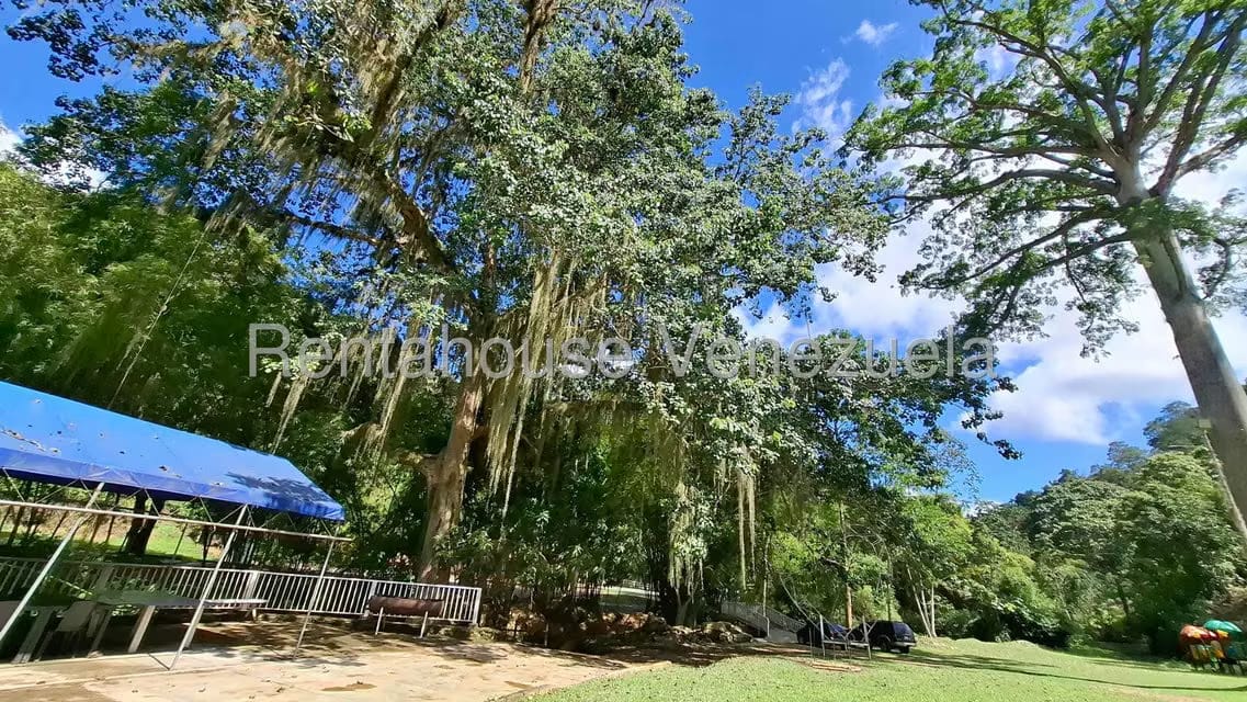 Casa (Hacienda) en Venta en La Union, Distrito Metropolitano - 23