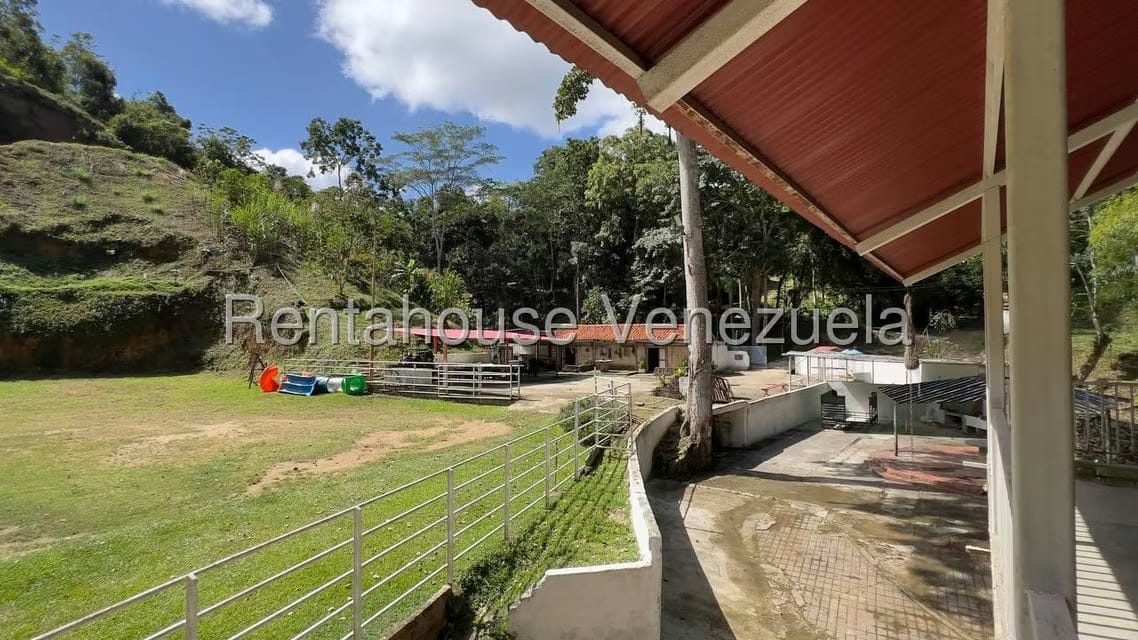 Casa (Hacienda) en Venta en La Union, Distrito Metropolitano - 27