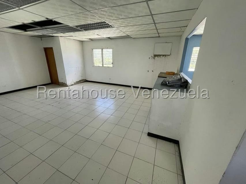 Comercial (Oficina) en Alquiler en Mariche, Distrito Metropolitano - 2