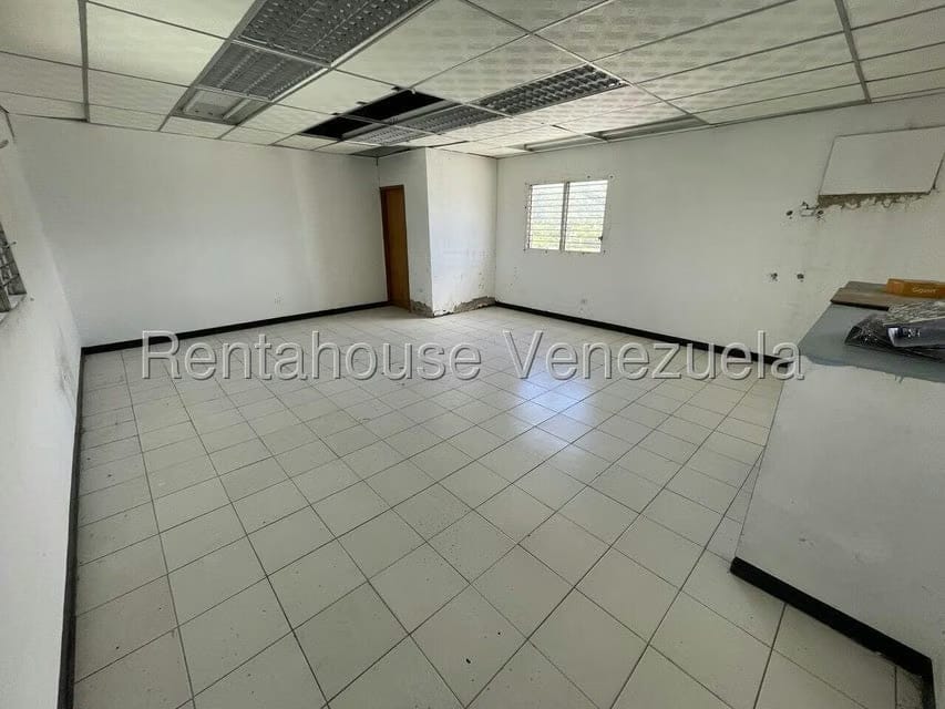 Comercial (Oficina) en Alquiler en Mariche, Distrito Metropolitano - 3