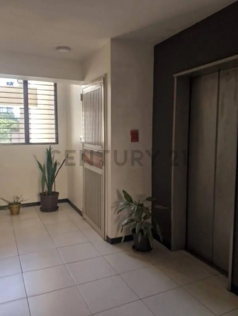 APARTAMENTO EN VENTA - 7