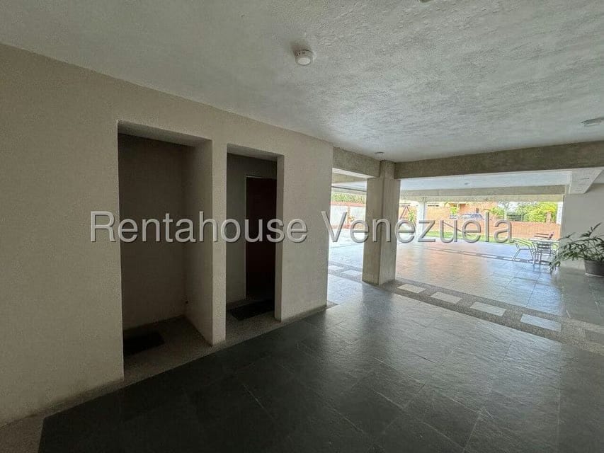 Apartamento (1 Nivel) en Venta en El Hatillo, Distrito Metropolitano - 111