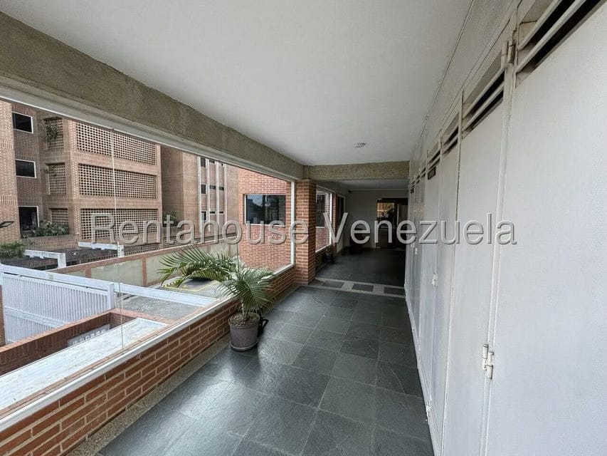 Apartamento (1 Nivel) en Venta en El Hatillo, Distrito Metropolitano - 120
