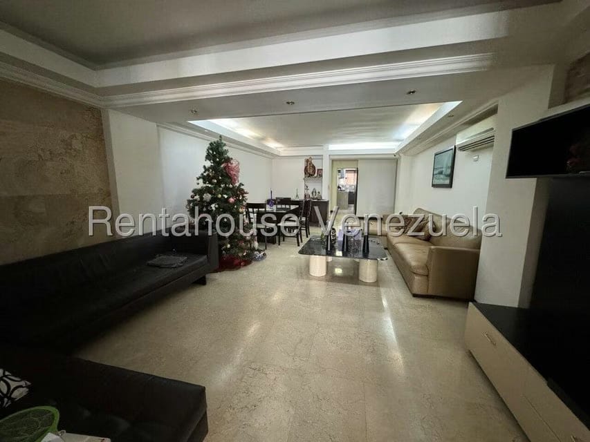 Apartamento (1 Nivel) en Venta en El Hatillo, Distrito Metropolitano - 41