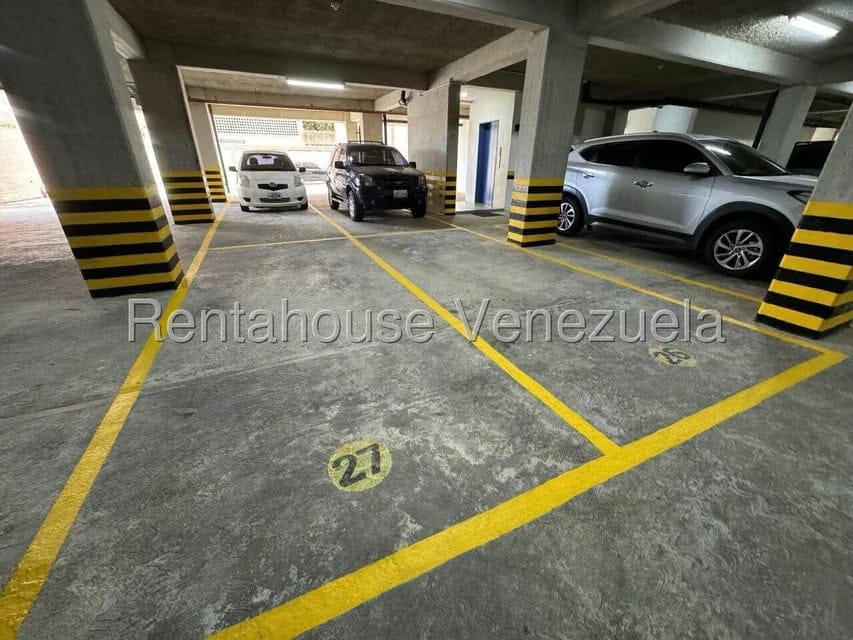 Apartamento (1 Nivel) en Venta en El Hatillo, Distrito Metropolitano - 93