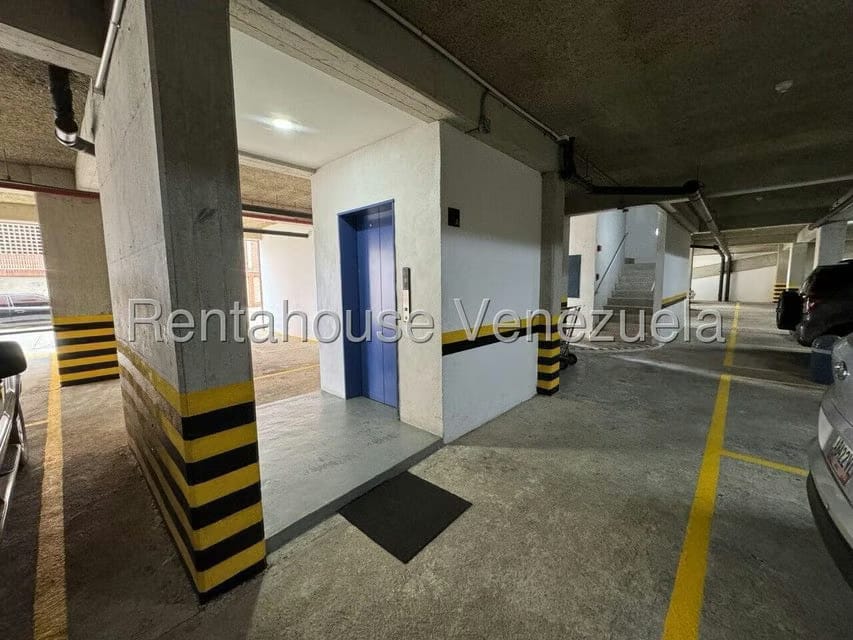 Apartamento (1 Nivel) en Venta en El Hatillo, Distrito Metropolitano - 96