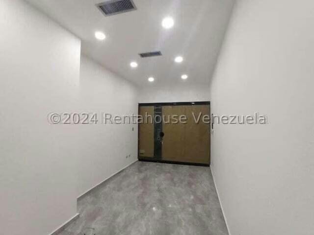 Comercial (Local Comercial) en Alquiler en Santa Fe Norte, Distrito Metropolitano - 5