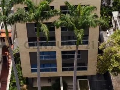 Excelente dúplex a estrenar pisos de mármol edificio con hermosas áreas