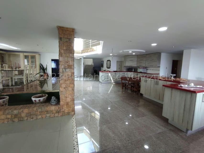 Casa (Multipes Niveles) en Venta en Los Guayabitos, Distrito Metropolitano - 12