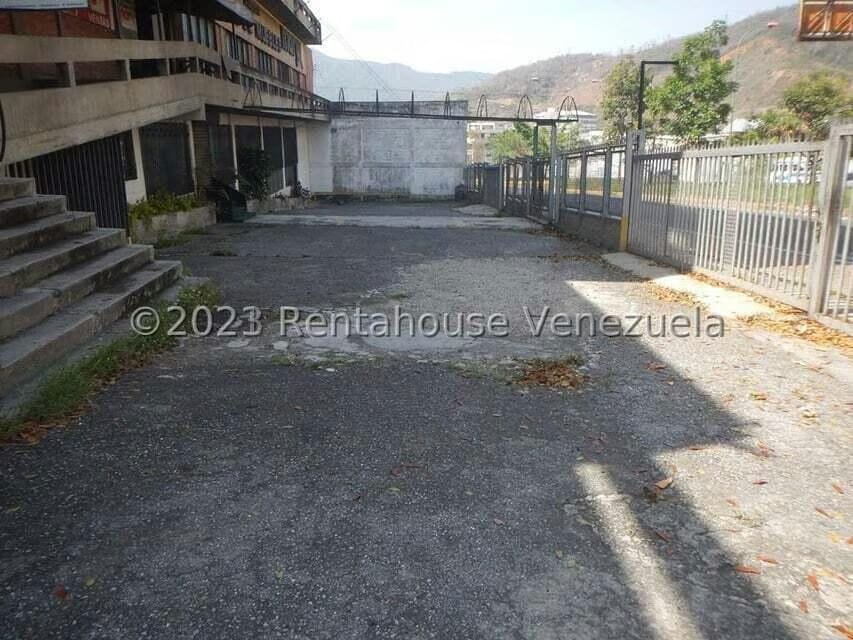 Comercial (Oficina) en Alquiler en La Yaguara, Distrito Metropolitano - 2