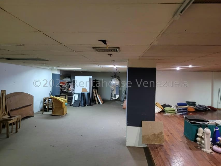 Comercial (Oficina) en Alquiler en La Yaguara, Distrito Metropolitano - 17