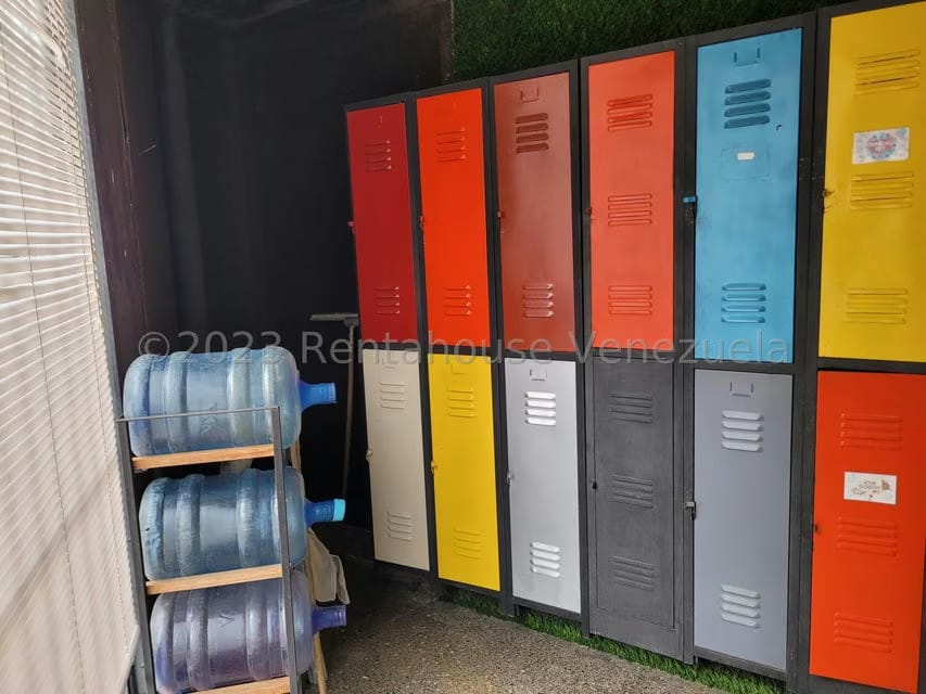 Comercial (Oficina) en Alquiler en La Yaguara, Distrito Metropolitano - 25