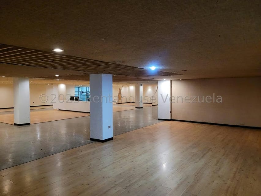 Comercial (Oficina) en Alquiler en La Yaguara, Distrito Metropolitano - 7