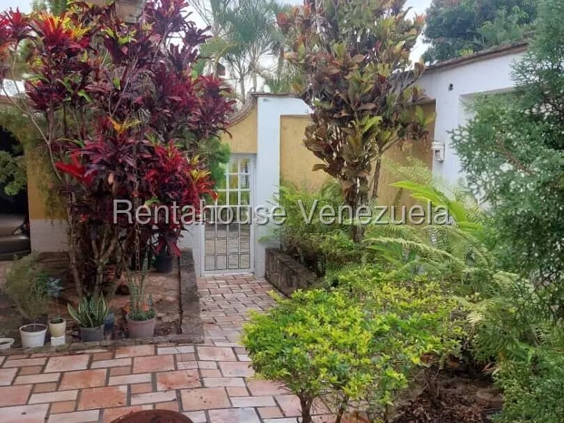 Casa (1 Nivel) en Venta en Parque Caiza, Distrito Metropolitano