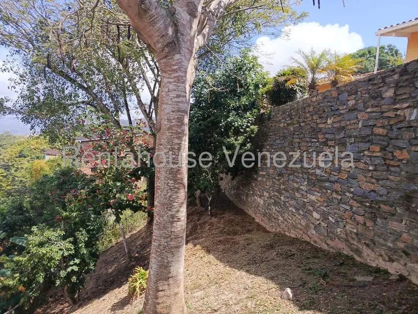 Casa (1 Nivel) en Venta en Parque Caiza, Distrito Metropolitano - 9