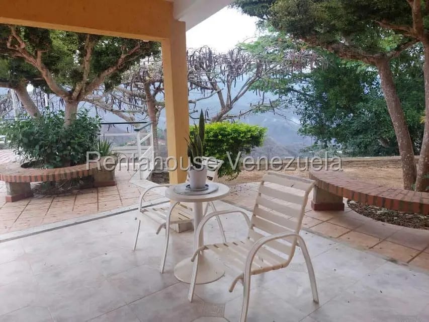 Casa (1 Nivel) en Venta en Parque Caiza, Distrito Metropolitano - 10