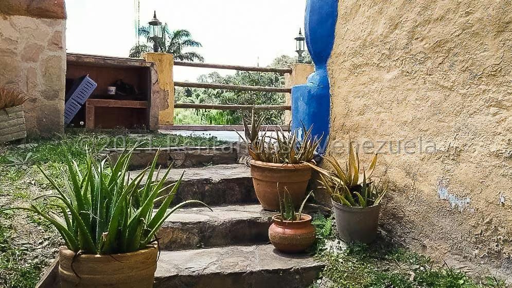 Casa (Multipes Niveles) en Venta en Los Castores, Miranda - 37