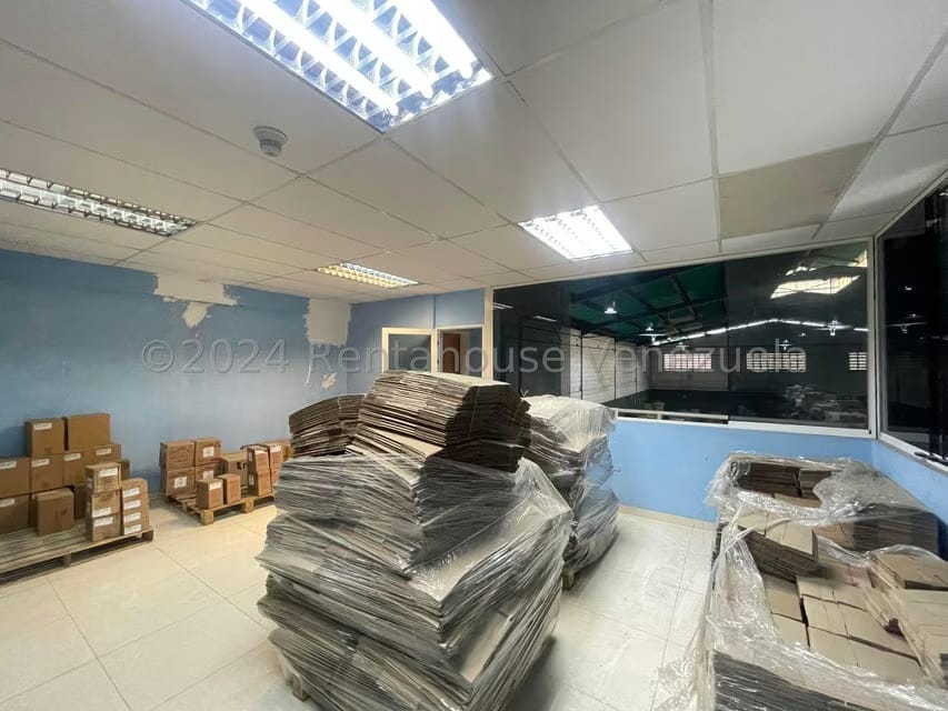 Comercial (Galpon - Deposito) en Venta en Zona Industrial Piñonal Sur, Aragua - 25