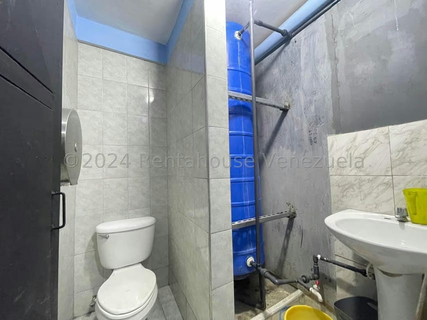 Comercial (Galpon - Deposito) en Venta en Zona Industrial Piñonal Sur, Aragua - 33
