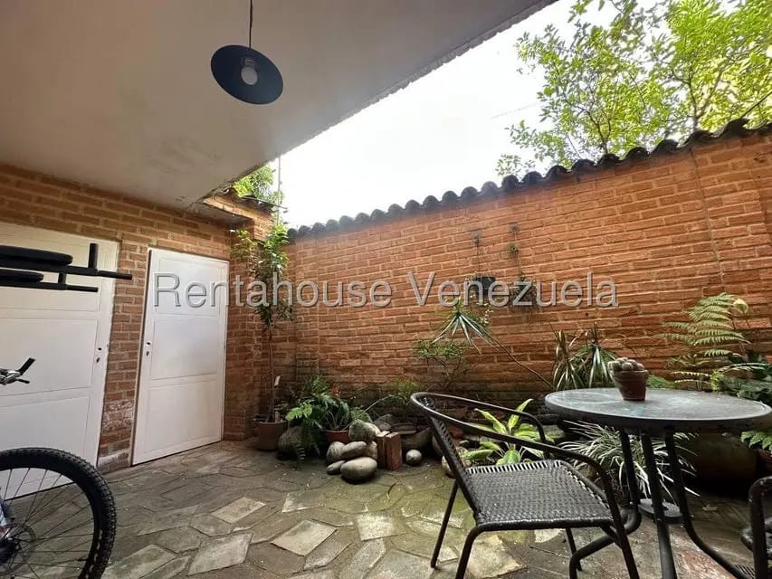 Townhouse (Duplex) en Venta en Las Delicias, Aragua - 19