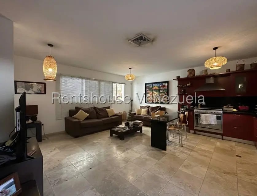 Townhouse (Duplex) en Venta en Las Delicias, Aragua - 3