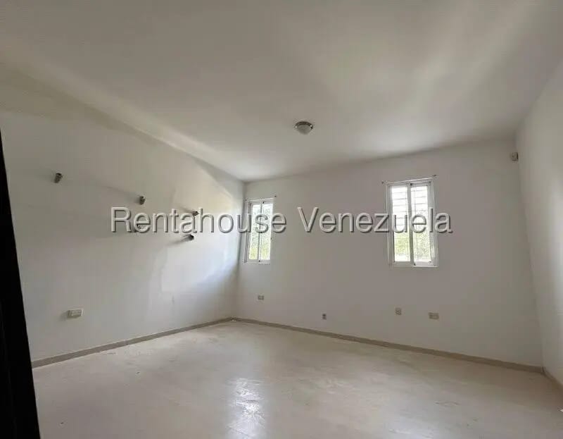 Townhouse (Duplex) en Venta en Las Delicias, Aragua - 26