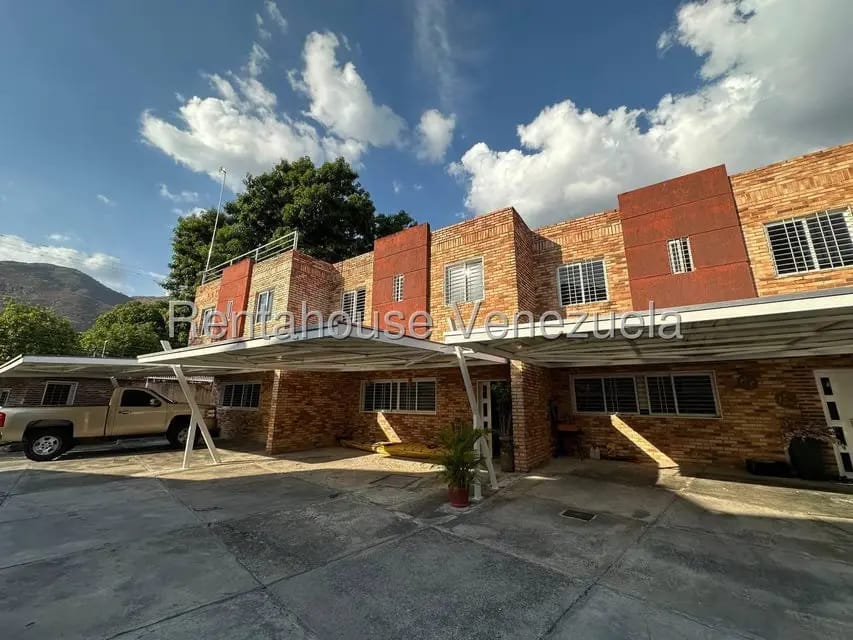 Townhouse (Duplex) en Venta en Las Delicias, Aragua - 35