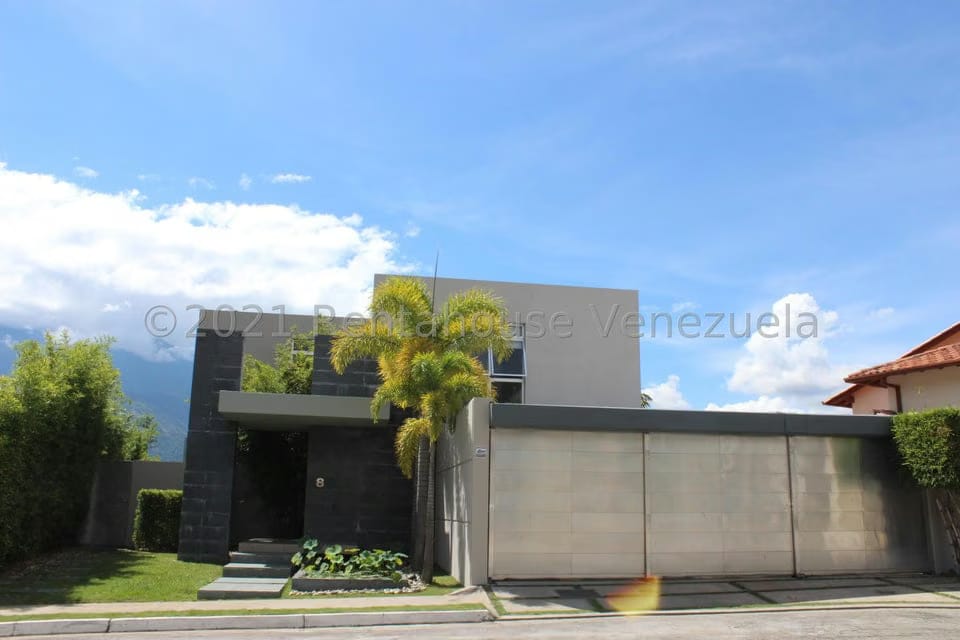 Casa (Multipes Niveles) en Venta en La Pedregosa, Merida - 2
