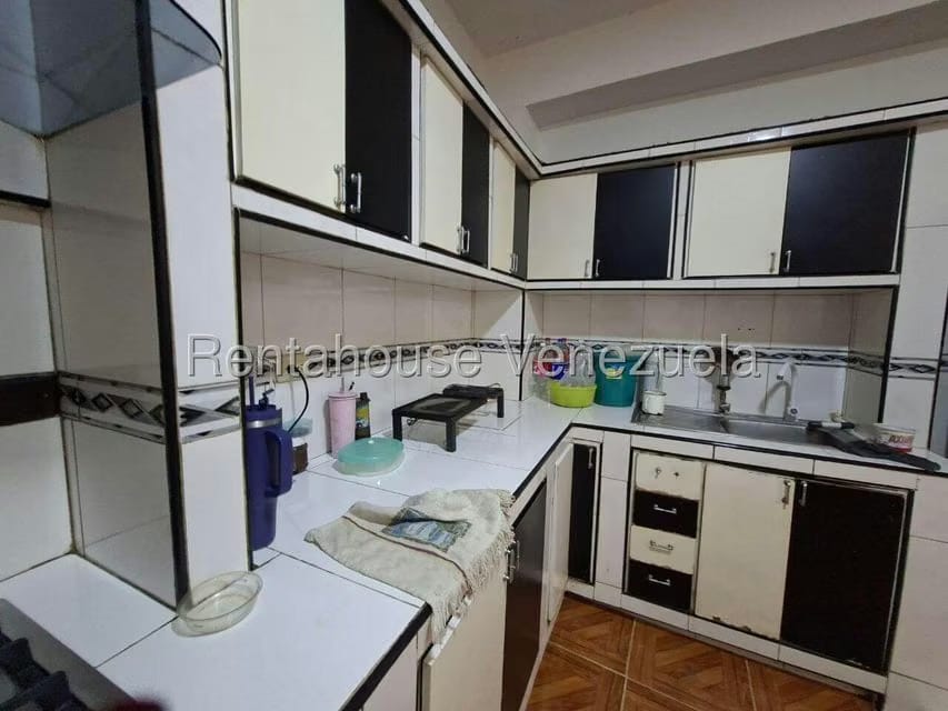 Casa (1 Nivel) en Venta en Zona Oeste, Lara - 16
