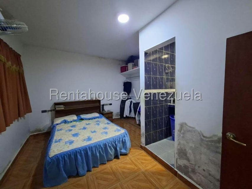 Casa (1 Nivel) en Venta en Zona Oeste, Lara - 23