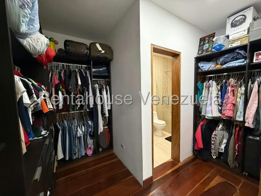 Casa (Duplex) en Venta en Caicaguana, Distrito Metropolitano - 43