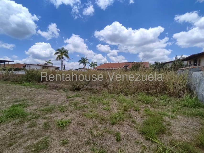 Terreno (Residencial) en Venta en Lomas de La Lagunita, Distrito Metropolitano - 4