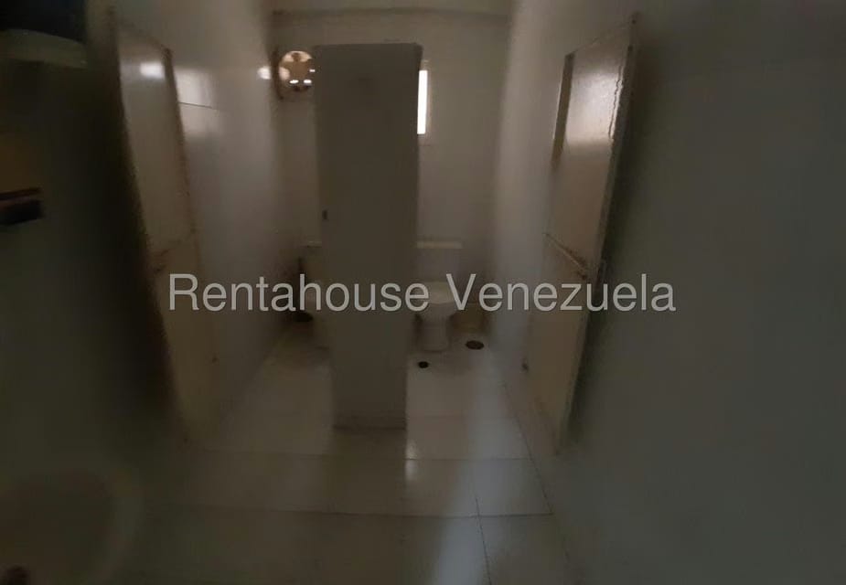 Comercial (Edificio) en Alquiler en Las Mercedes, Zulia - 19