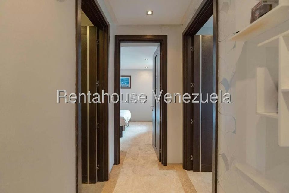Apartamento (1 Nivel) en Venta en Lomas del Sol, Distrito Metropolitano - 12
