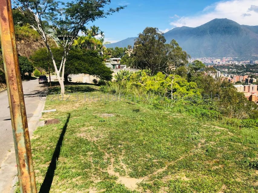 Terreno (Residencial) en Venta en Los Naranjos del Cafetal, Distrito Metropolitano - 11