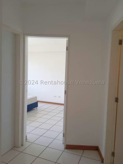 Apartamento (1 Nivel) en Venta en Agua Sal, Miranda - 16
