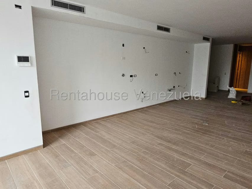 Apartamento (1 Nivel) en Venta en Las Mercedes, Distrito Metropolitano - 3
