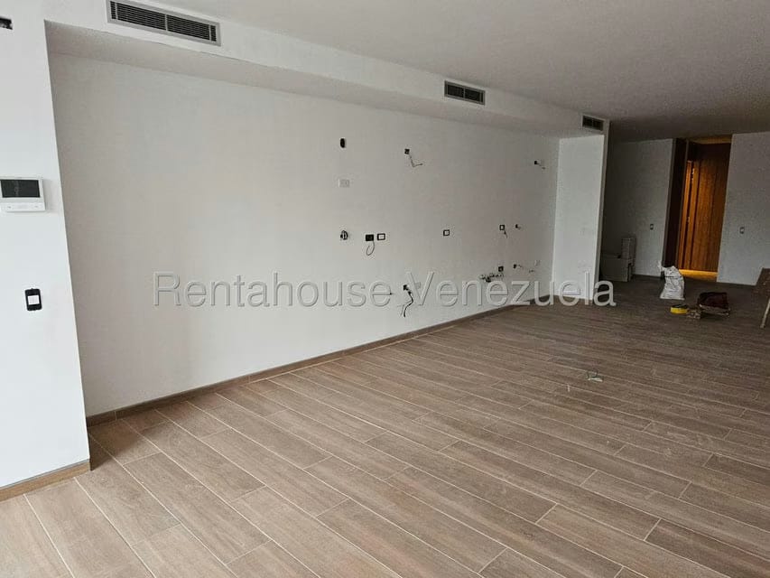 Apartamento (1 Nivel) en Venta en Las Mercedes, Distrito Metropolitano - 6